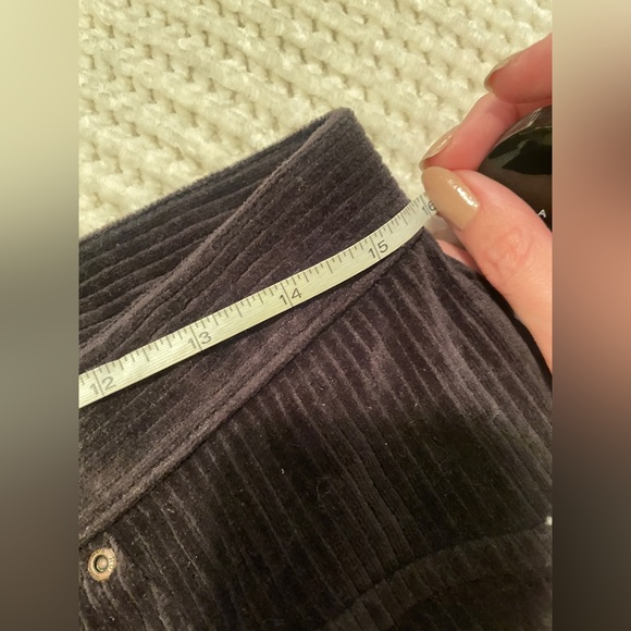 HUE Dark Gray Charcoal Corduroy Mid Rise Stretchy Jeggings Leggings Size Large - Picture 8 of 12